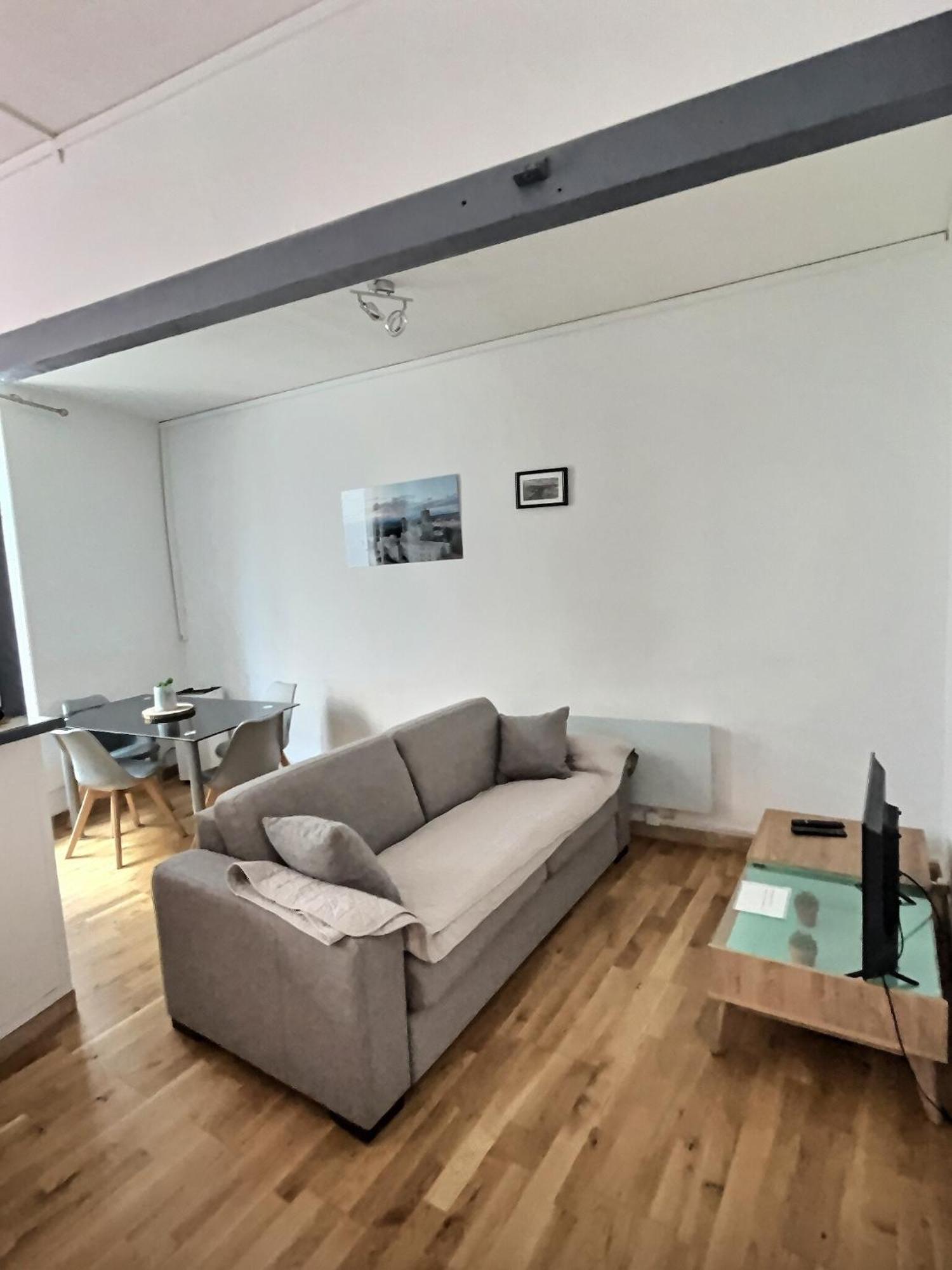 Des Appartements Au Calme Dans Un Immeuble Historique Beziers Exterior photo